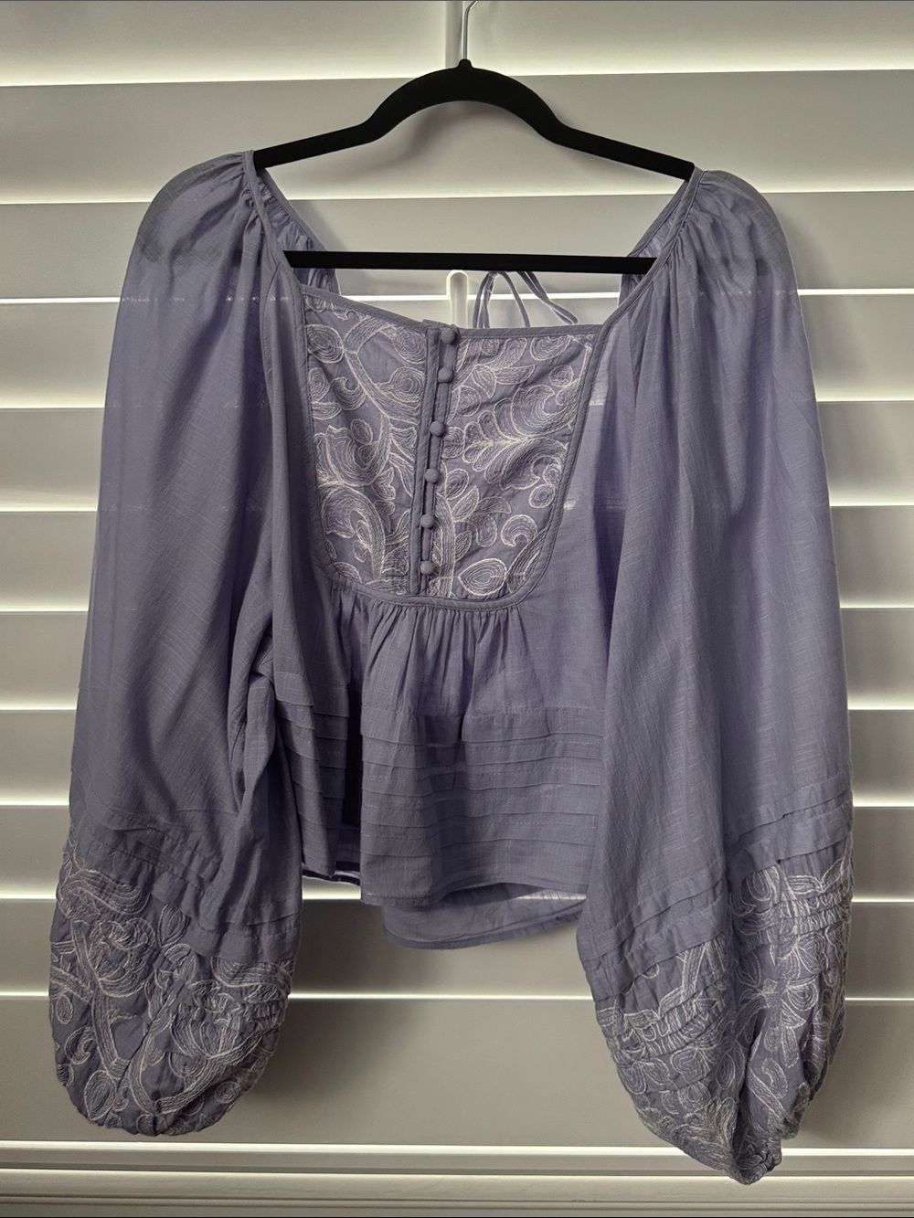 Anthropologie Blouse Lavender Large Cotton Embroidered Peasant Blouse